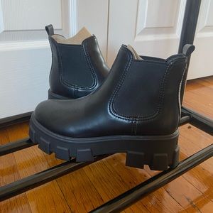Black Platform Boots
